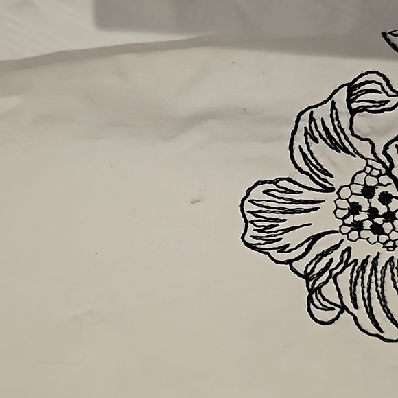 Fit and flare strapless party dress - Picture 10 of 11